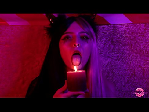 ❤️ Mamada apassionada de Sexy Succubus amb la satisfacció de la boca ❌ Vídeo de sexe a nosaltres ️❤