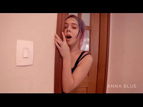 ❤️ Vaig tornar al meu germà. Vaig tenir sexe amb la seva xicota. retorn de lesbianes. ❌ Vídeo de sexe a nosaltres ️❤