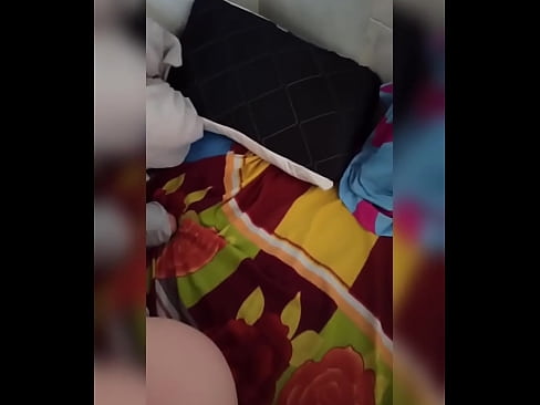 ❤️ La meva companya de pis es queda sola a casa perquè el seu marit se'n va de vacances i jo aprofito per follar-la i omplir-li el cul de llet ❌ Vídeo de sexe a nosaltres ️❤