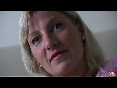 ❤️ La mare que hem fotut tots... Senyora, porteu-vos! ❌ Vídeo de sexe a nosaltres ️❤